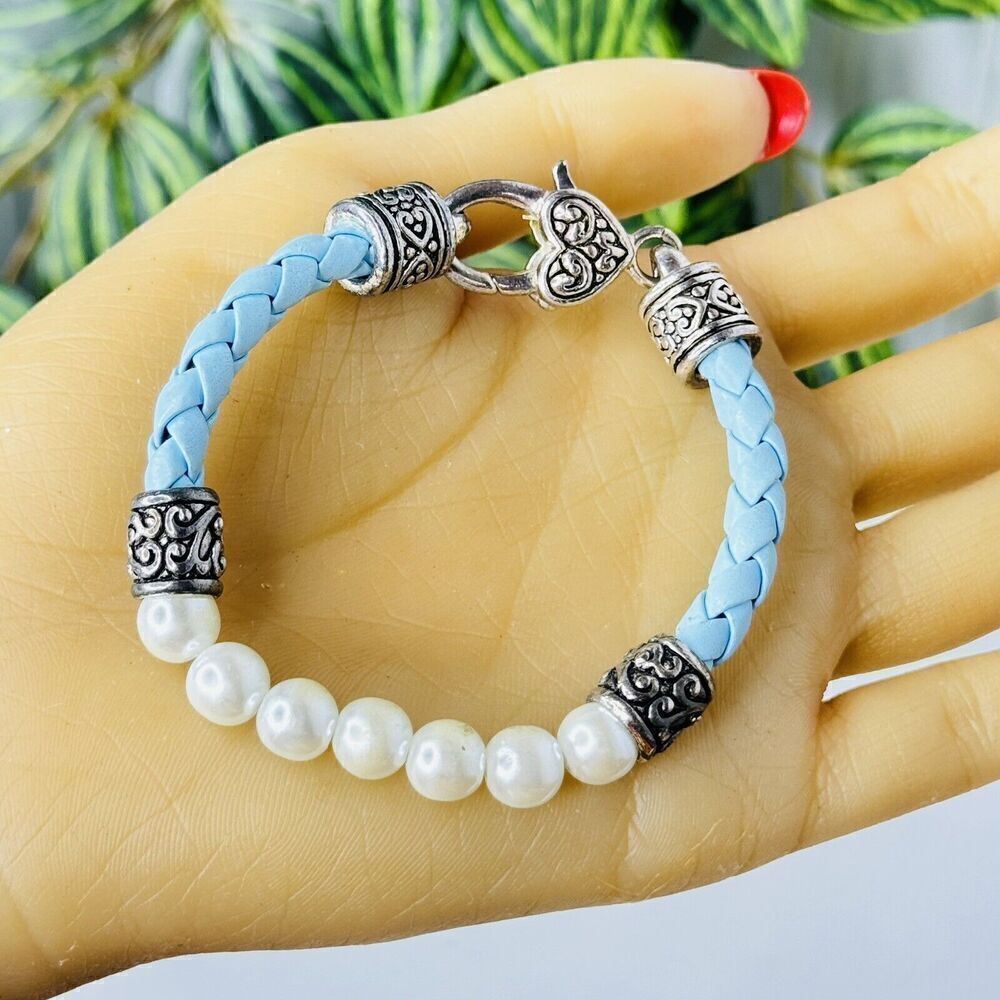 Vintage Faux Pearl & Baby Blue Leather Braided Bracelet Heart Lobster Clasp 4131